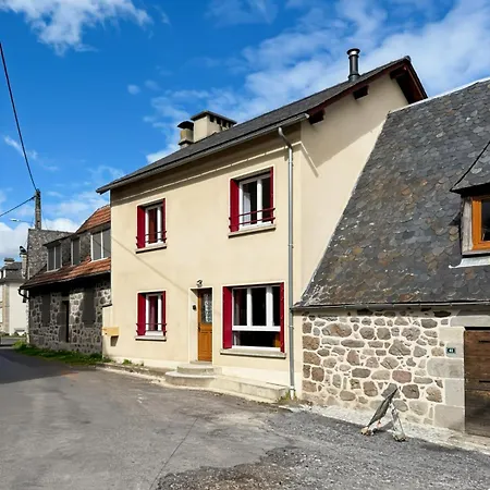 Holiday home Vallee De La Jordanne, Maison Cosy 6pers, Terrasse